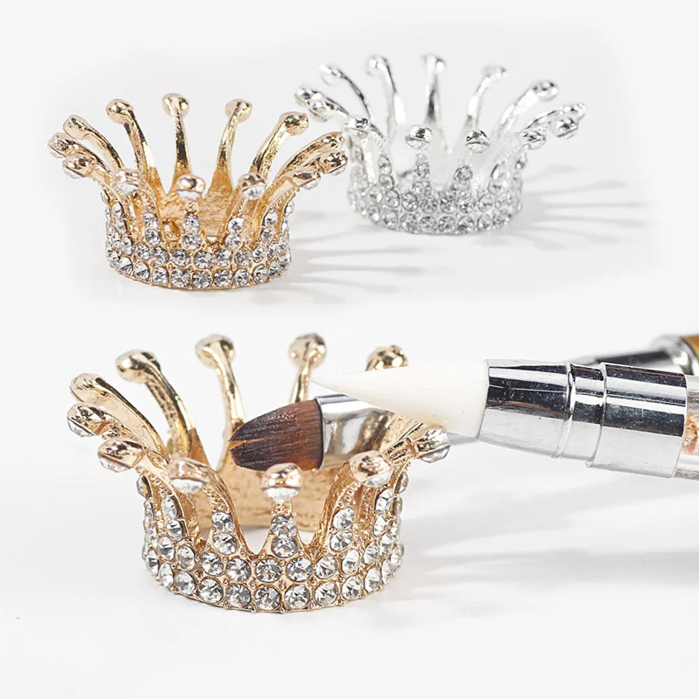 Crown-Design Nail Brush Rest - Chic and Functional